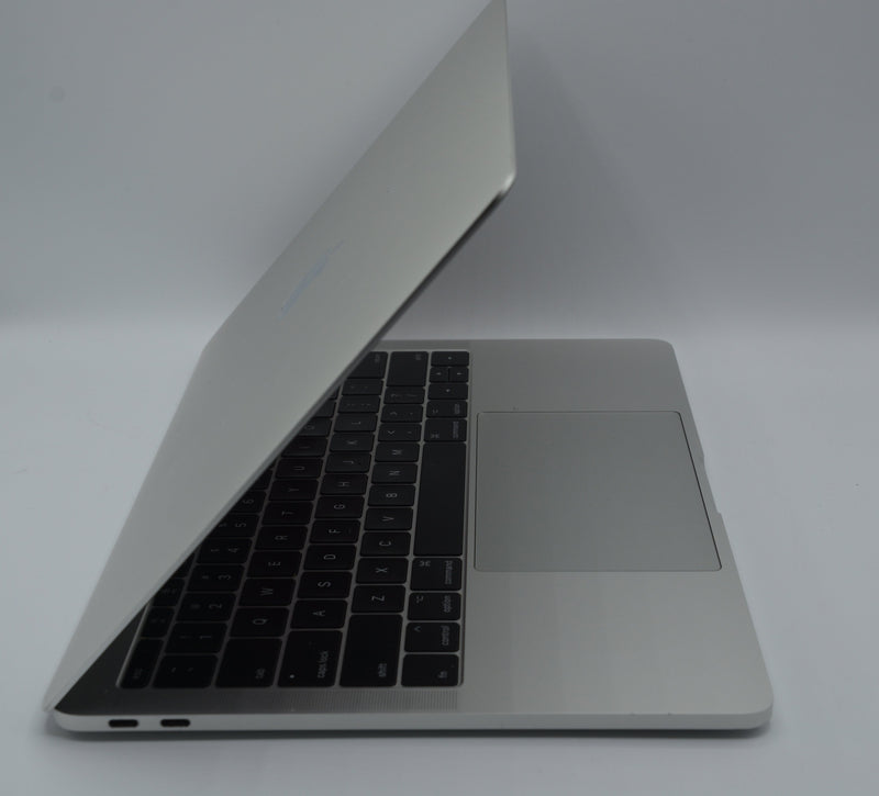 Apple MacBook Pro (2017) – A Symphony of Power and Elegance